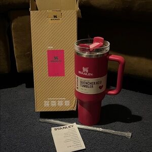 Stanley Pink Quencher H2.0 Tumbler